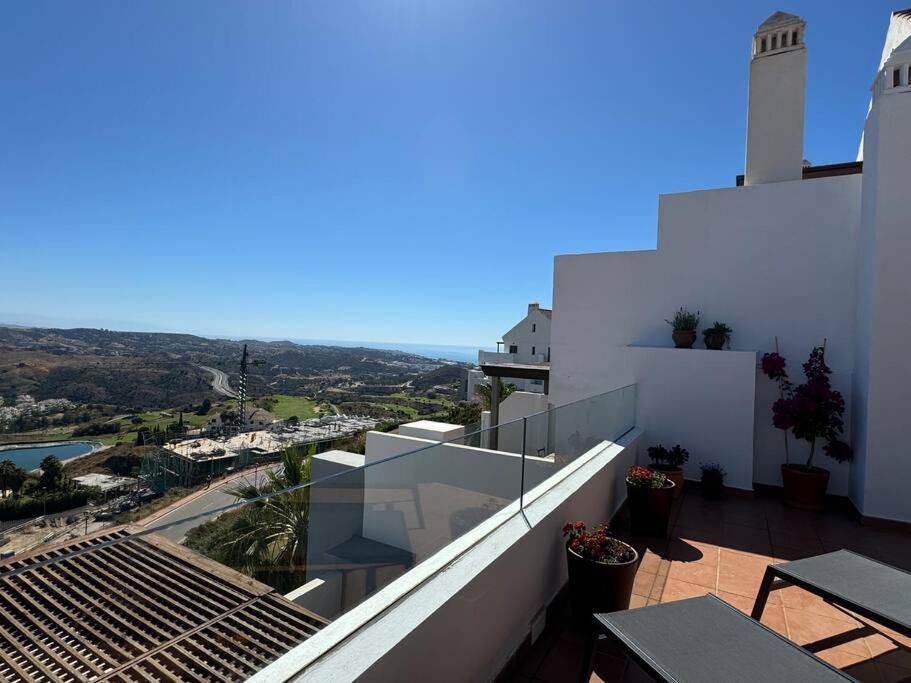 Casa Cerro Azul In La Cala Hills Club Sitio de Calahonda Exterior foto